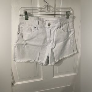 Time and Tru white shorts